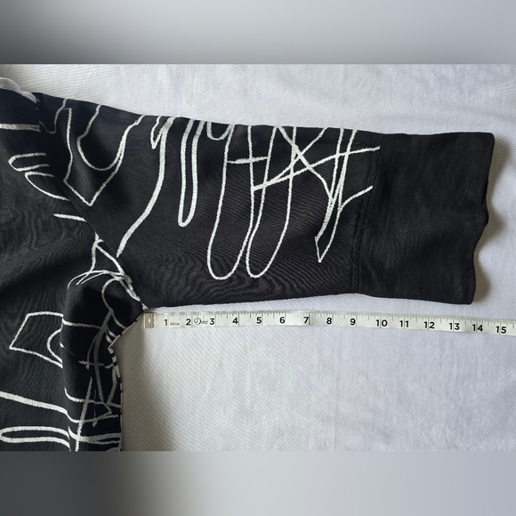 Ali Miles Pus‎ Size Black and White Button-Up Top 1X - Picture 12 of 14